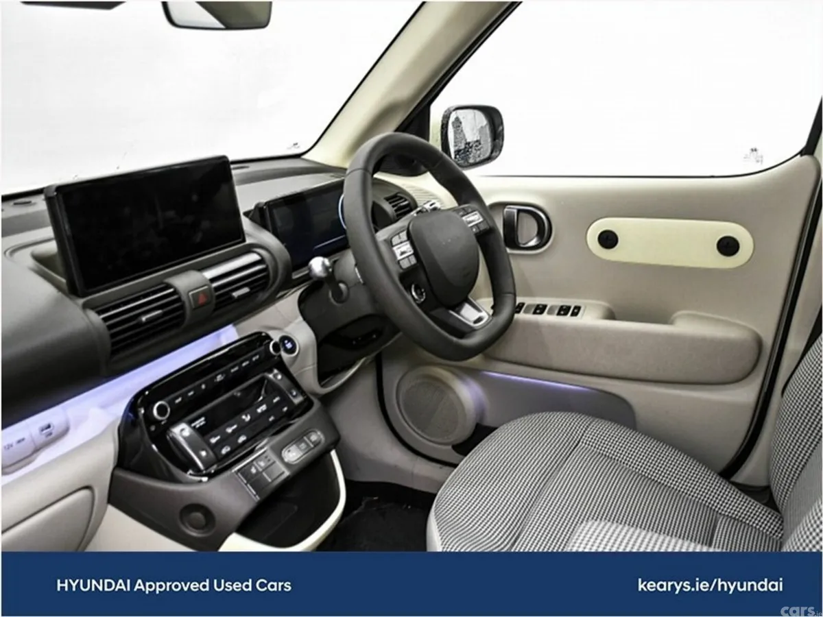 Hyundai INSTER SUV, Electric, 2027, Yellow