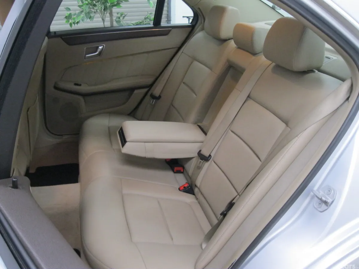 Mercedes-Benz E-Class Saloon, Diesel, 2011, Silver