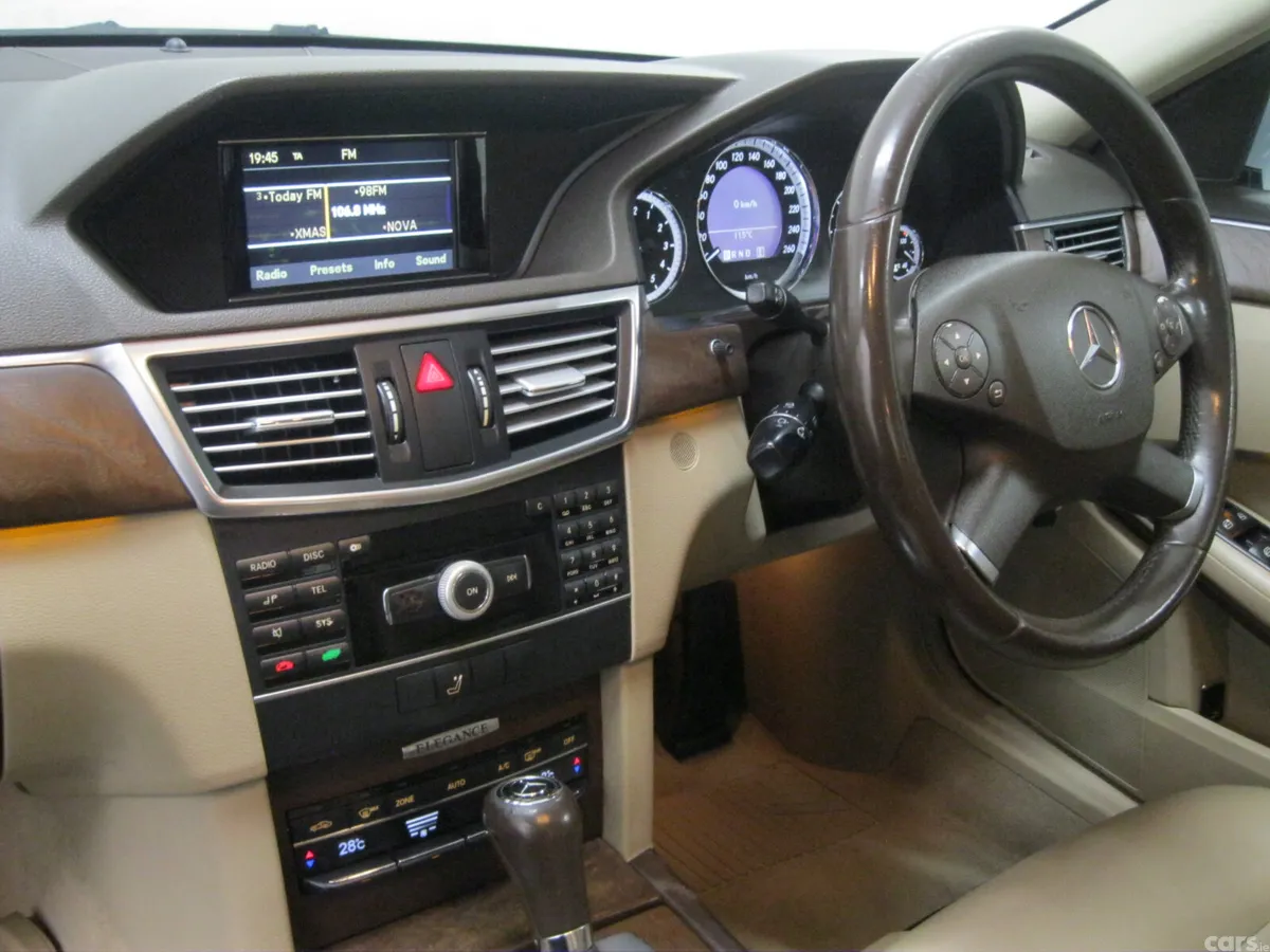 Mercedes-Benz E-Class Saloon, Diesel, 2011, Silver