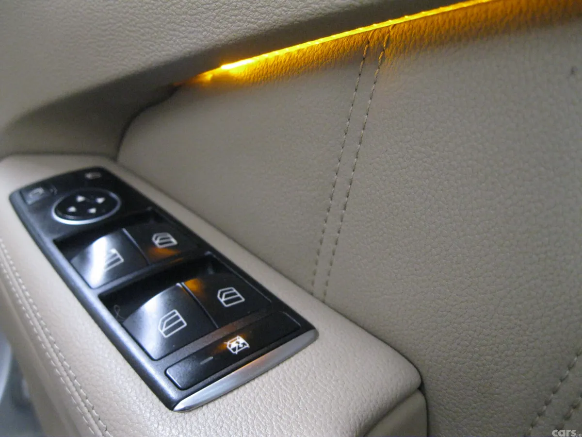 Mercedes-Benz E-Class Saloon, Diesel, 2011, Silver