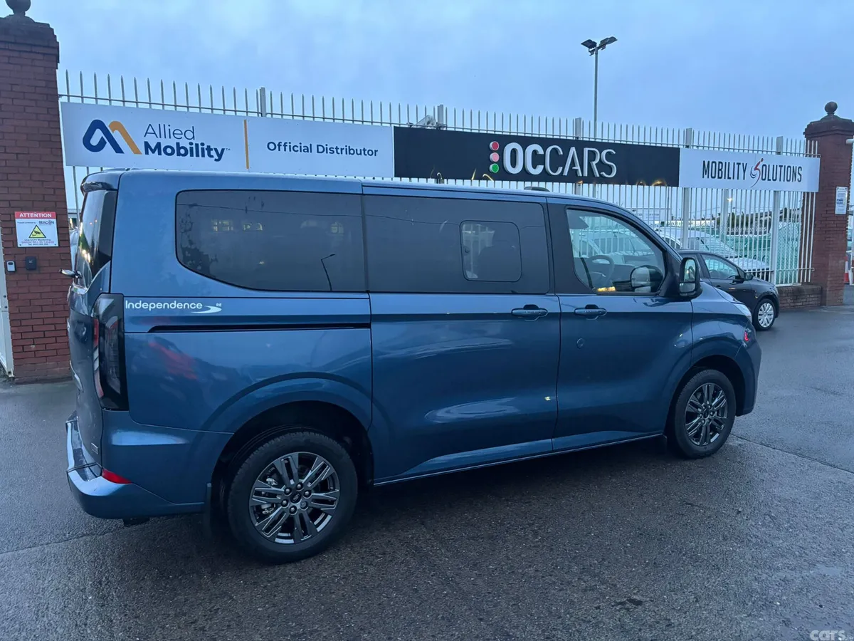 Ford Tourneo Custom MPV, Diesel, 2026, Blue