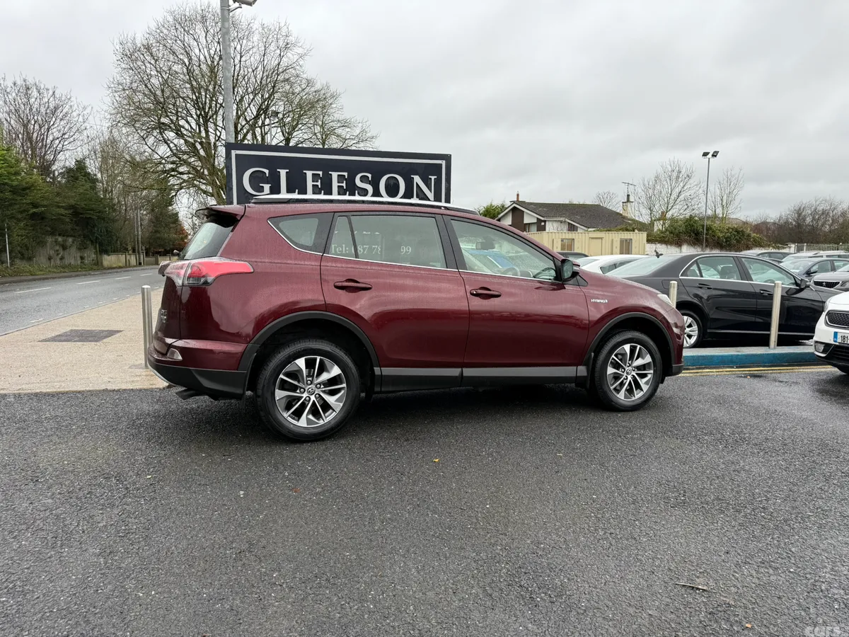 Toyota RAV4 SUV, Petrol Hybrid, 2017, Red