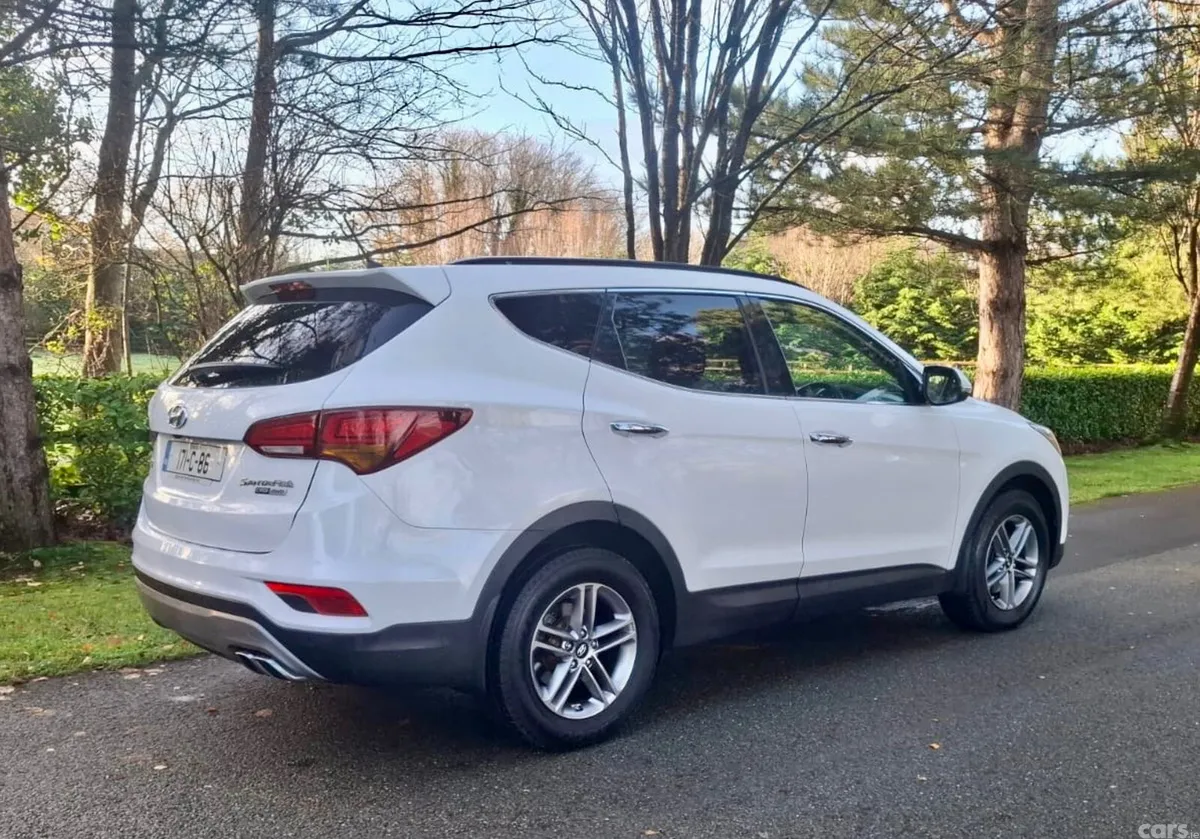 Hyundai Santa Fe SUV, Diesel, 2017, White