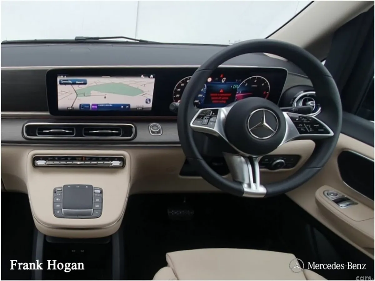 Mercedes-Benz V-Class MPV, Diesel, 2027, Black