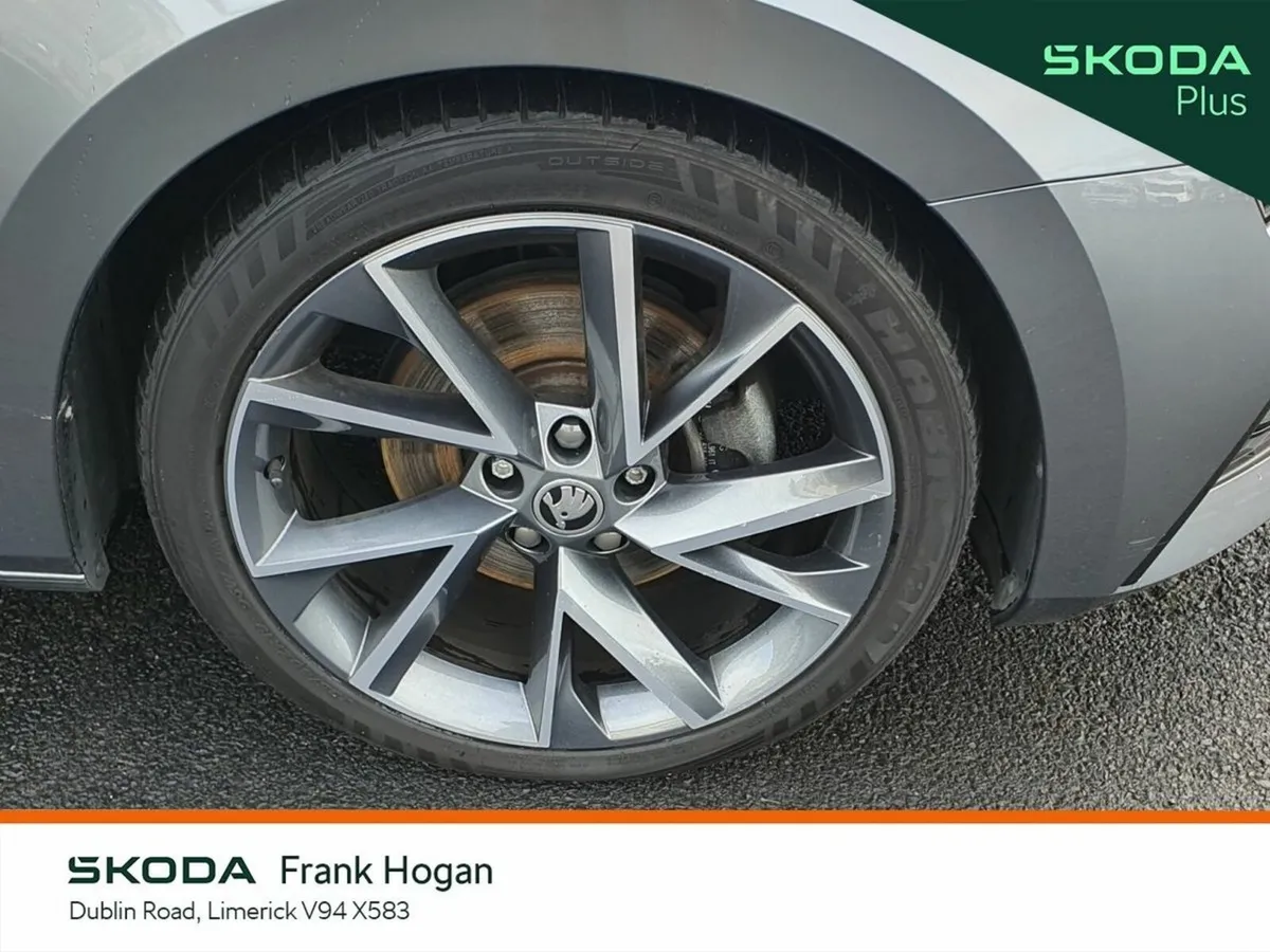 Skoda Superb Estate, Diesel, 2023, Grey