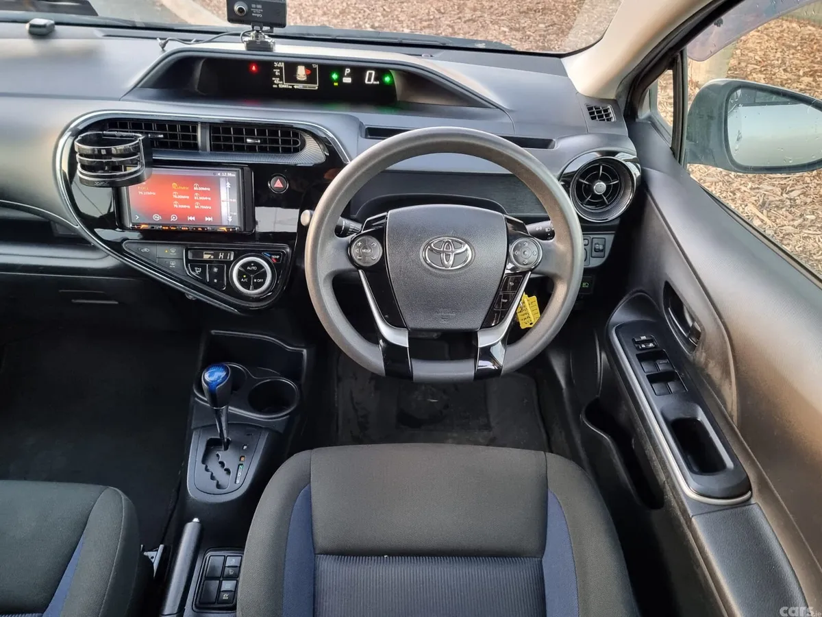 Toyota Aqua Hatchback, Petrol Hybrid, 2019, Silver