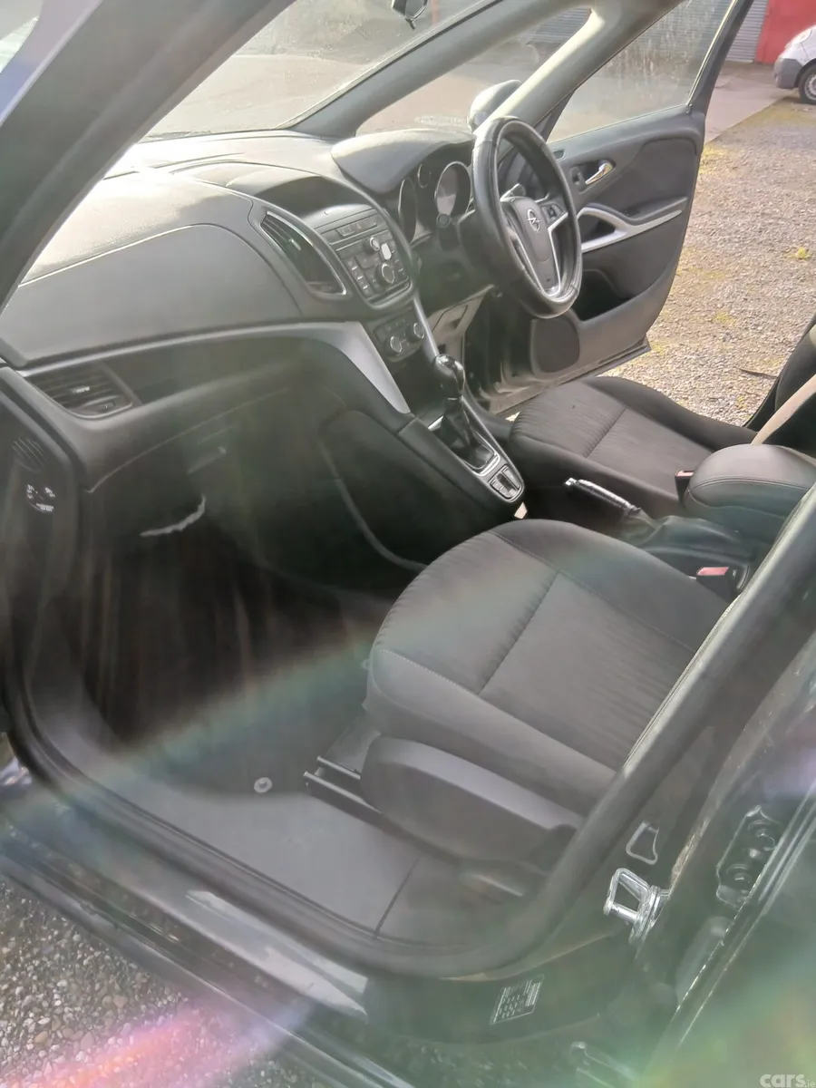 Opel Zafira MPV, Diesel, 2012, Black