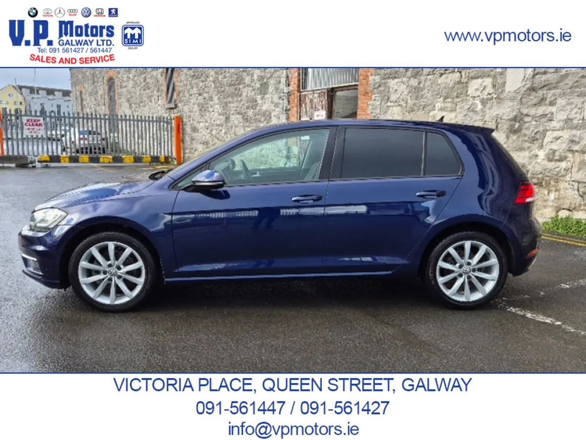 Volkswagen Golf Hatchback, Petrol, 2018, Blue