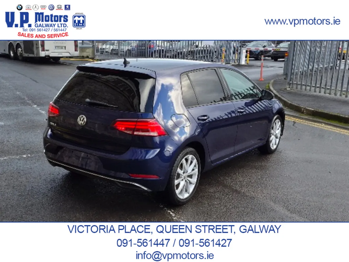 Volkswagen Golf Hatchback, Petrol, 2018, Blue