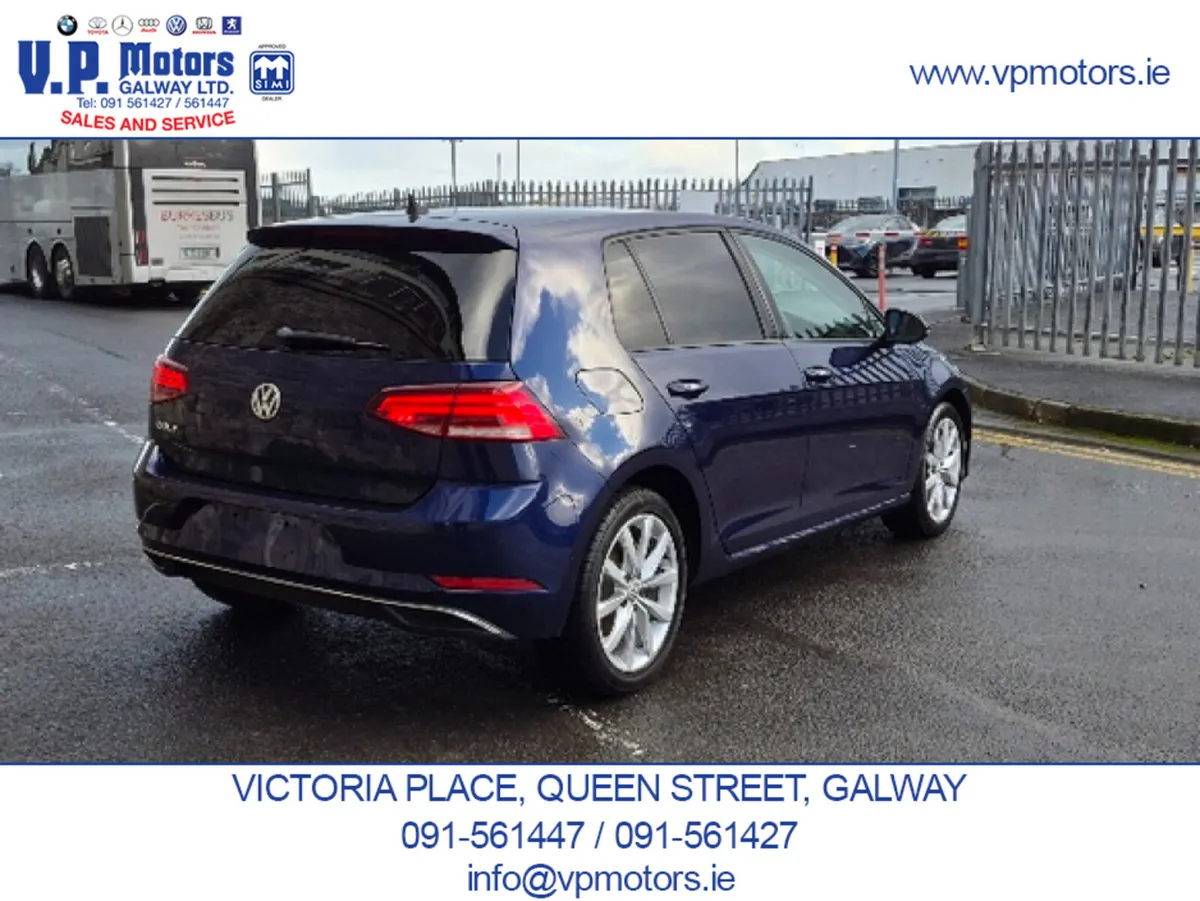 Volkswagen Golf Hatchback, Petrol, 2018, Blue