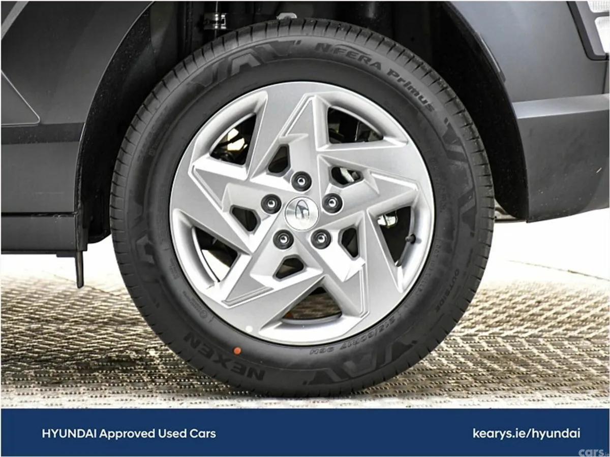 Hyundai KONA SUV, Petrol, 2024, Grey