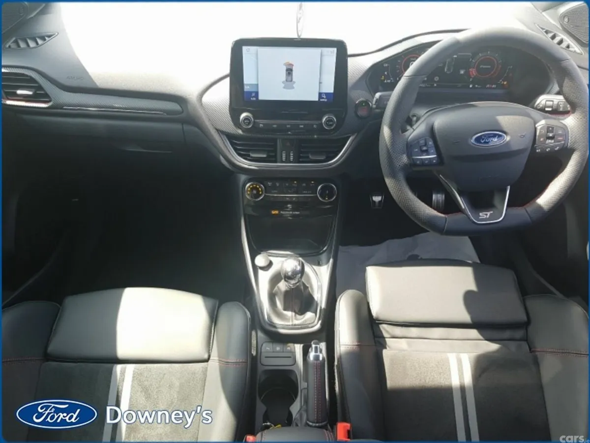 Ford Puma Hatchback, Petrol, 2022, White