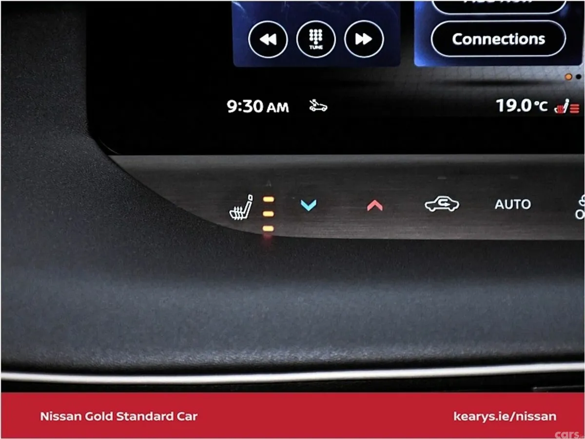 Nissan Leaf SUV, Electric, 2027, Grey