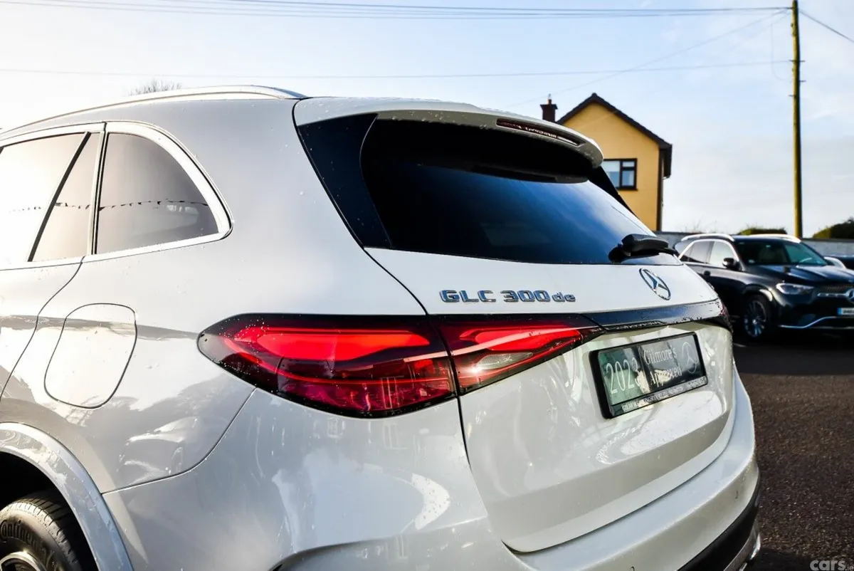 Mercedes-Benz GLC SUV, Diesel Plug-in Hybrid, 2023, White