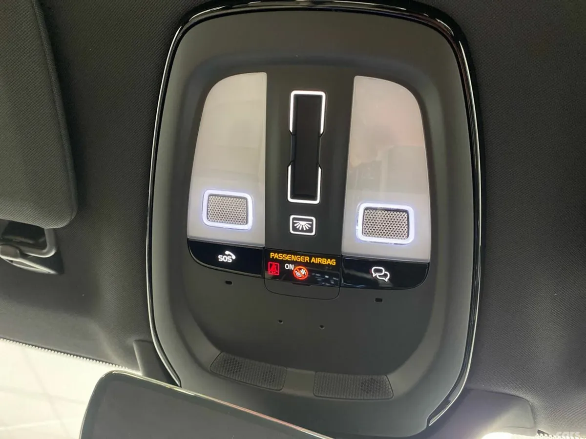 Volvo XC90 SUV, Petrol Plug-in Hybrid, 2026, Blue