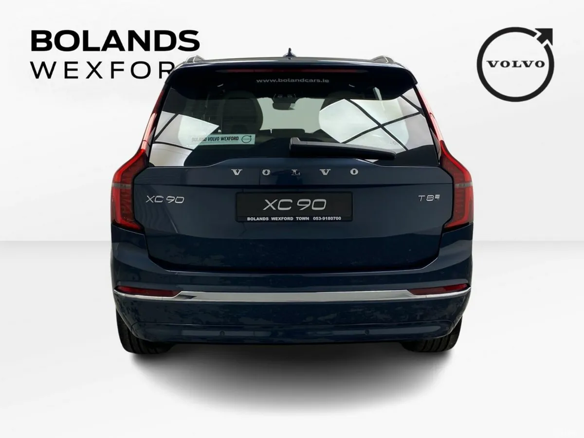 Volvo XC90 SUV, Petrol Plug-in Hybrid, 2026, Blue