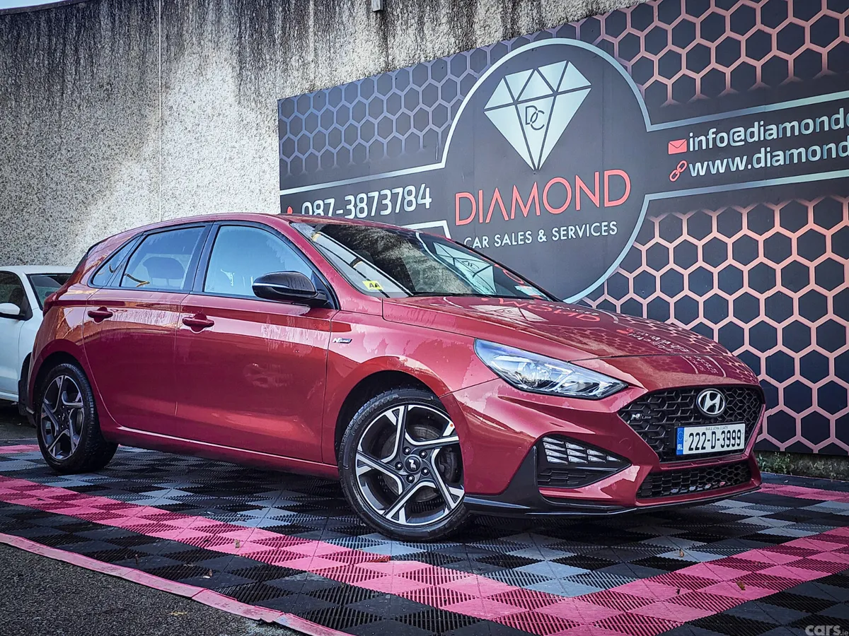 Hyundai i30 Hatchback, Petrol, 2022, Red