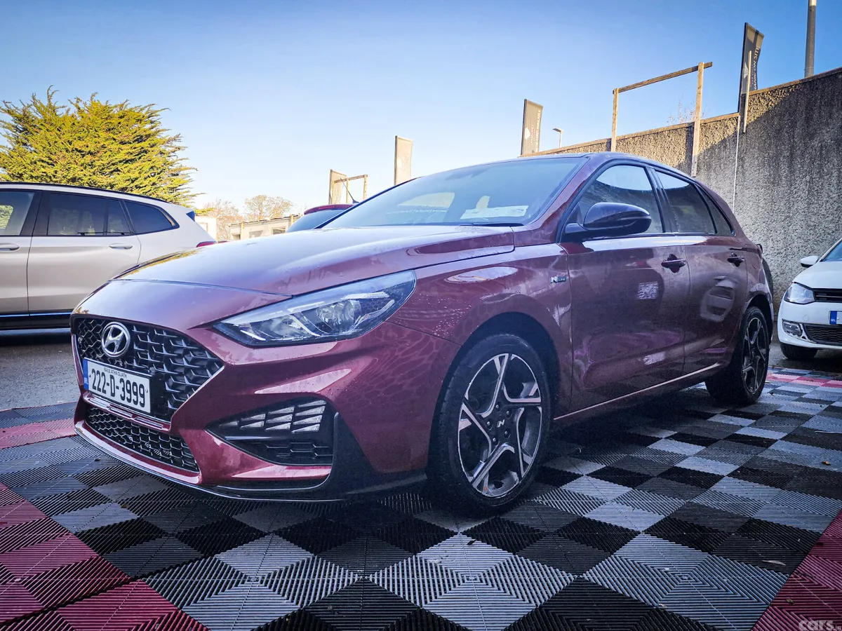 Hyundai i30 Hatchback, Petrol, 2022, Red
