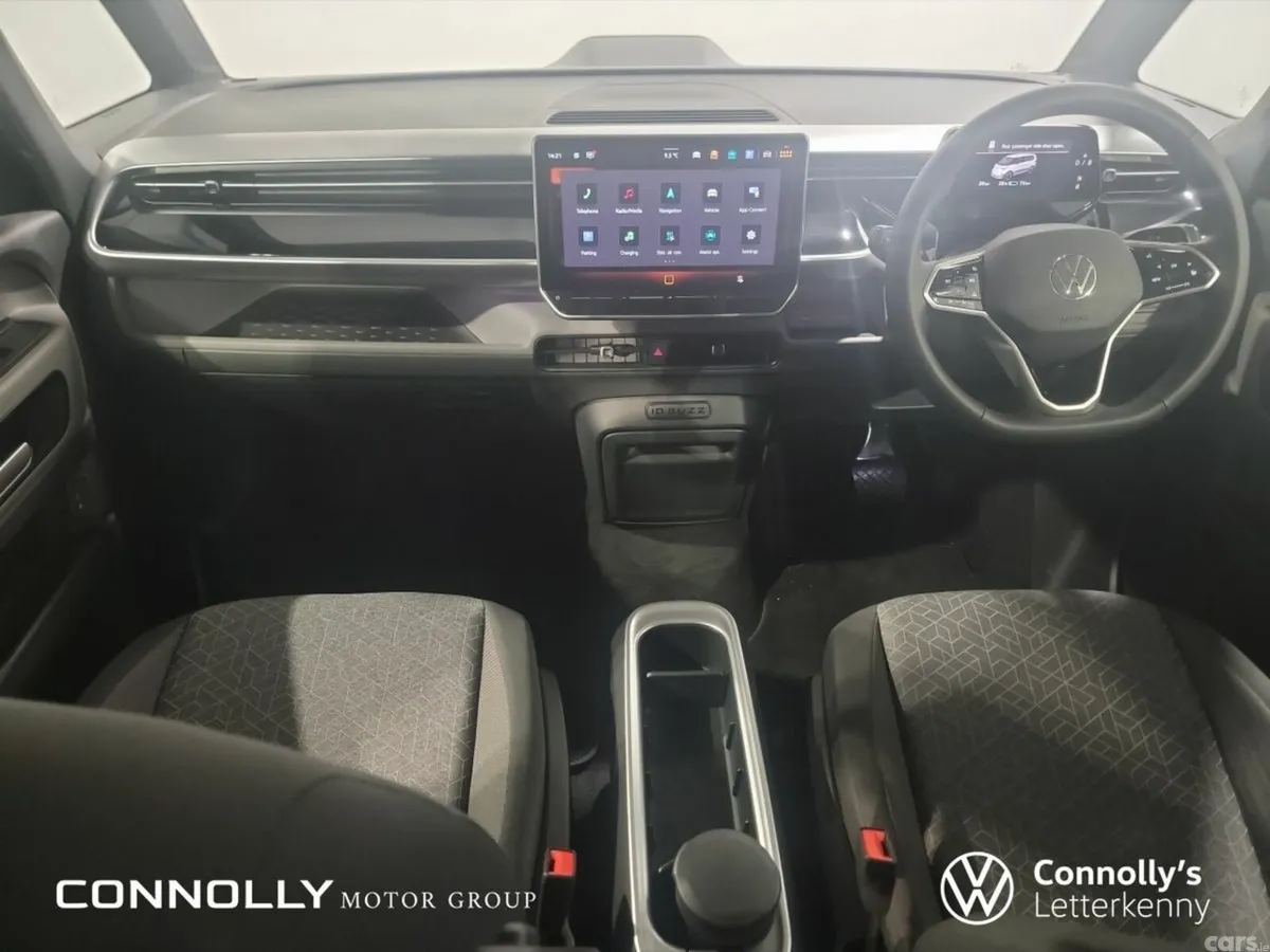 Volkswagen ID.Buzz MPV, Electric, 2025, Silver