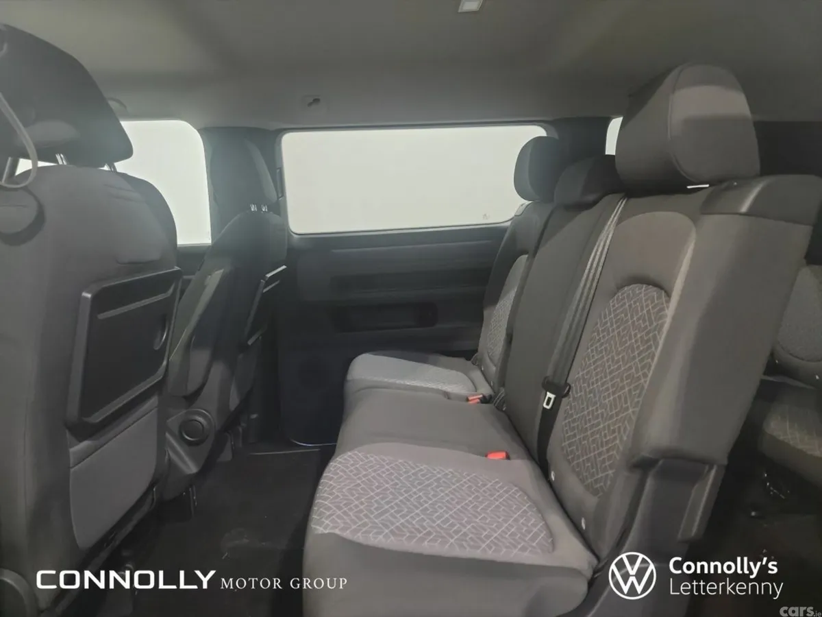Volkswagen ID.Buzz MPV, Electric, 2025, Silver