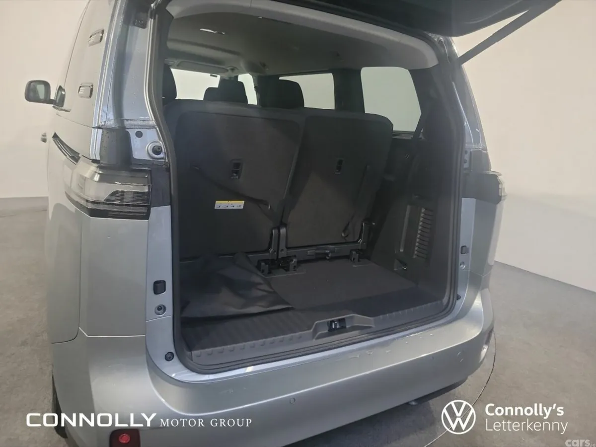 Volkswagen ID.Buzz MPV, Electric, 2025, Silver