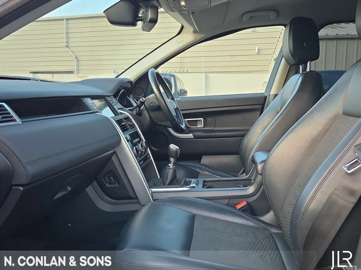 Land Rover Discovery Sport SUV, Diesel, 2019, White