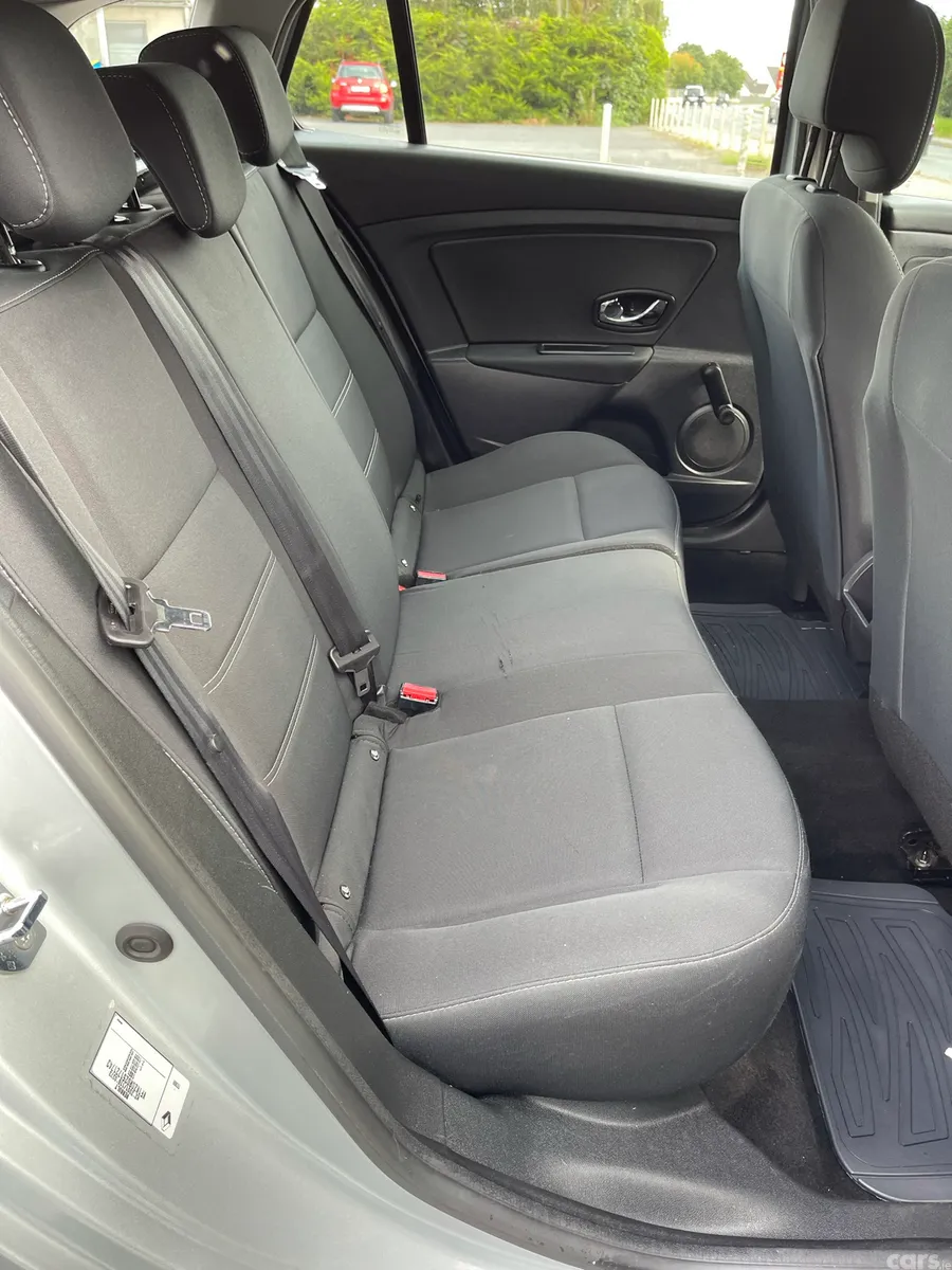 Renault Megane Estate, Diesel, 2015, Silver