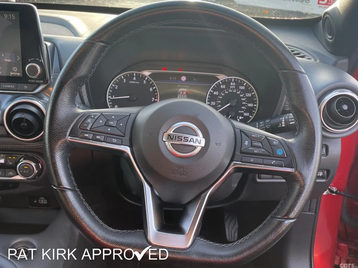 Nissan Juke Hatchback, Petrol, 2021, Red
