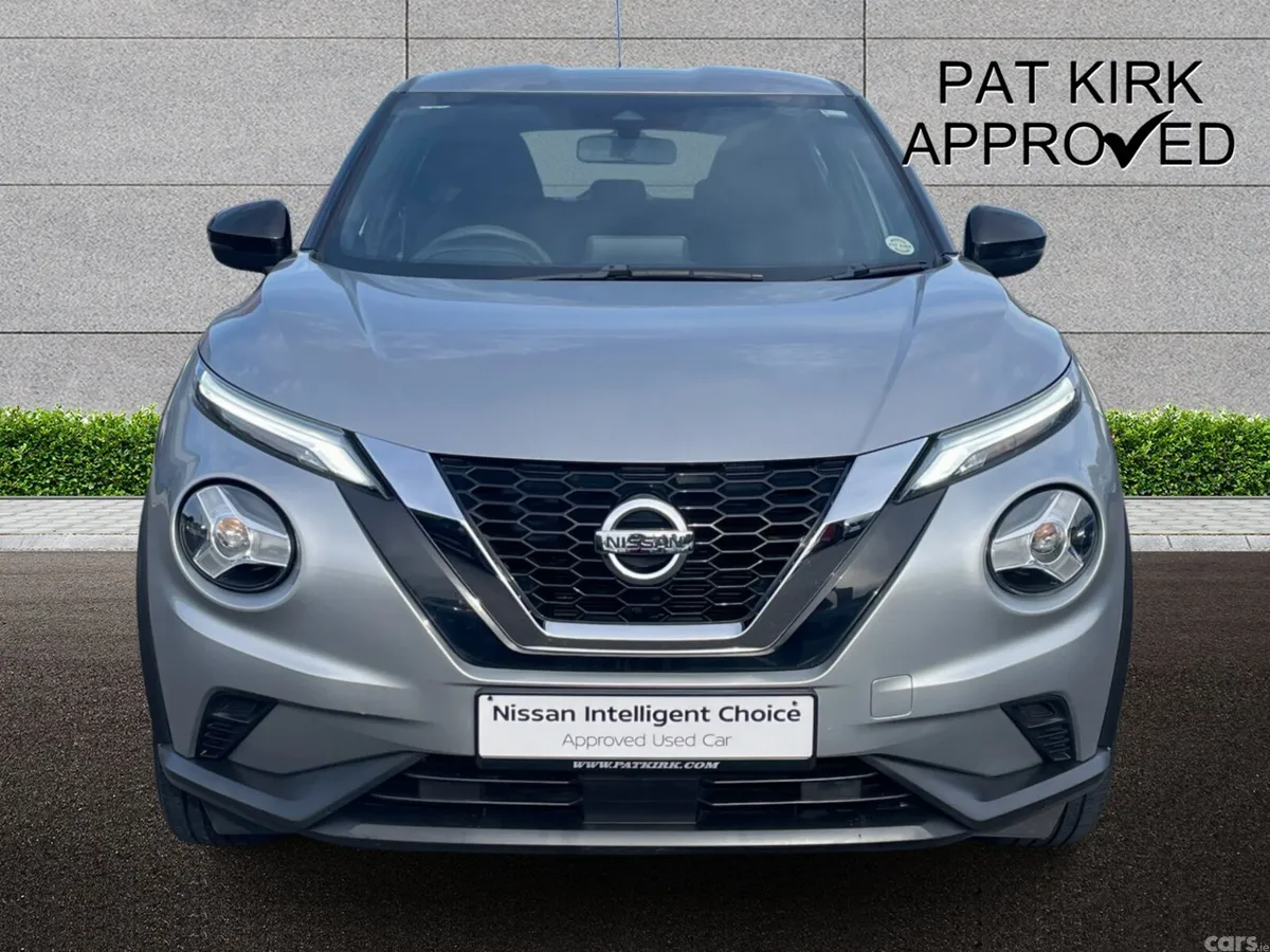Nissan Juke Hatchback, Petrol, 2020, Silver
