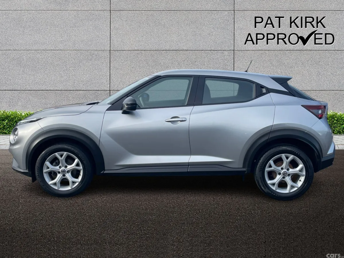 Nissan Juke Hatchback, Petrol, 2020, Silver