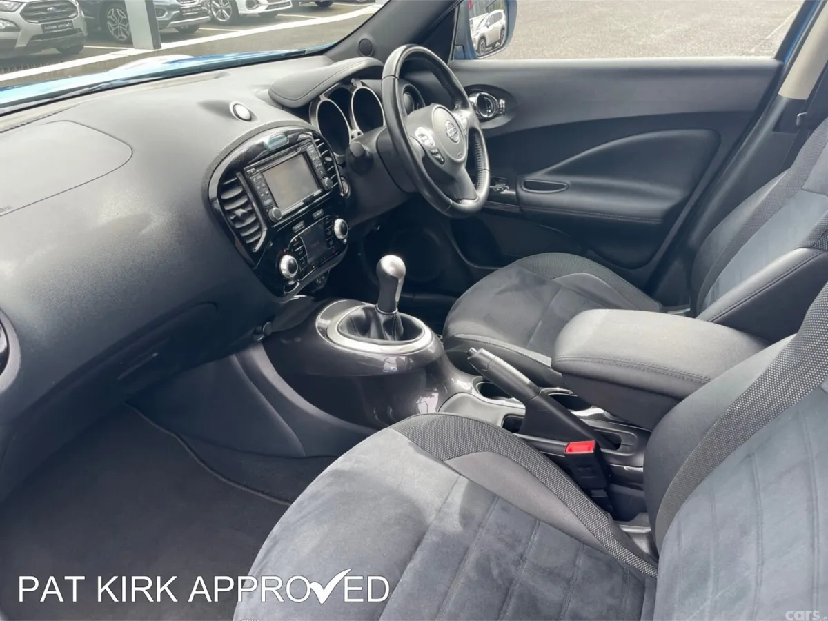 Nissan Juke Hatchback, Petrol, 2019, Blue