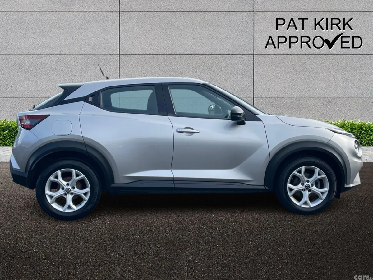 Nissan Juke Hatchback, Petrol, 2020, Silver