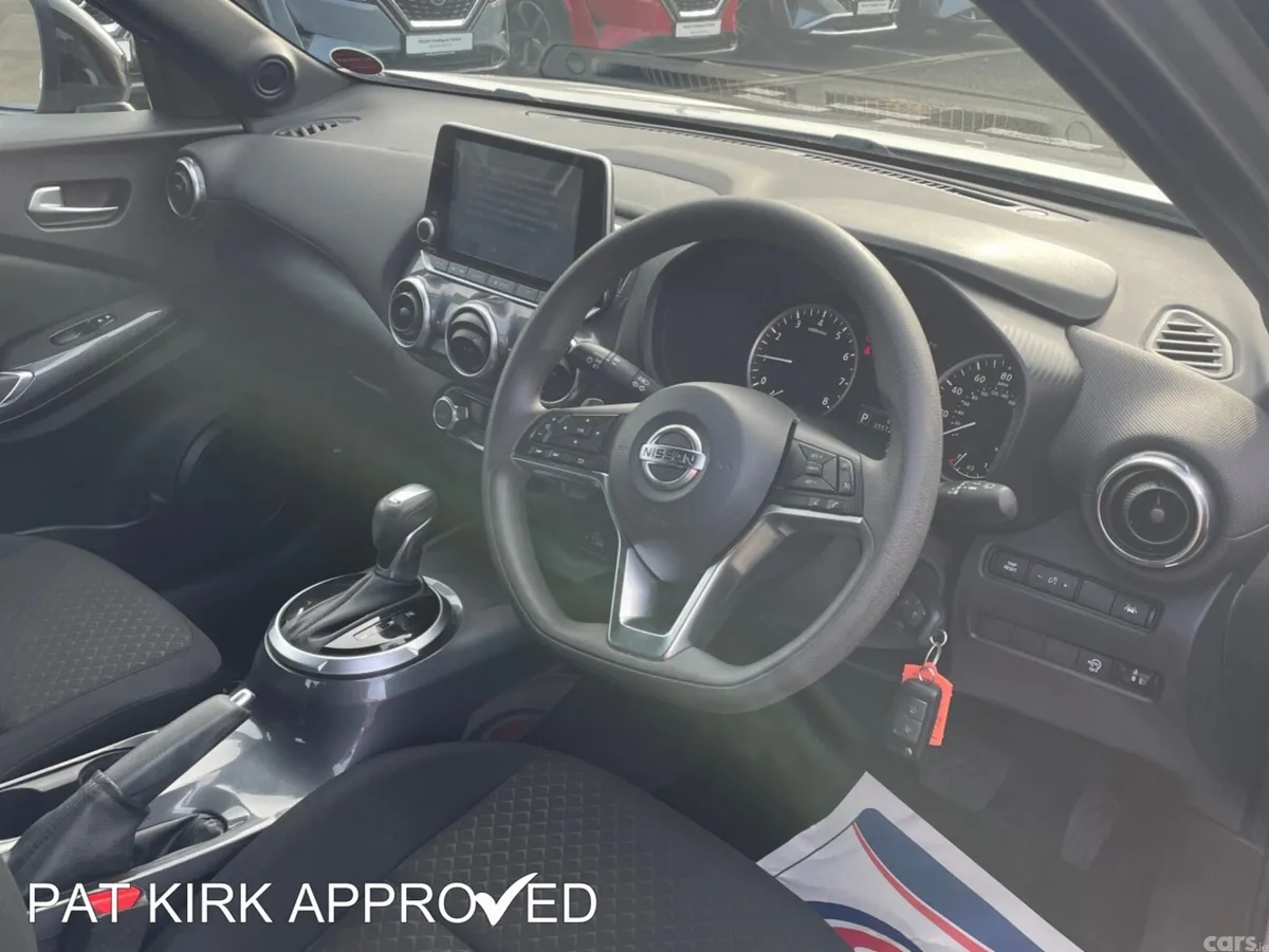 Nissan Juke Hatchback, Petrol, 2020, Silver