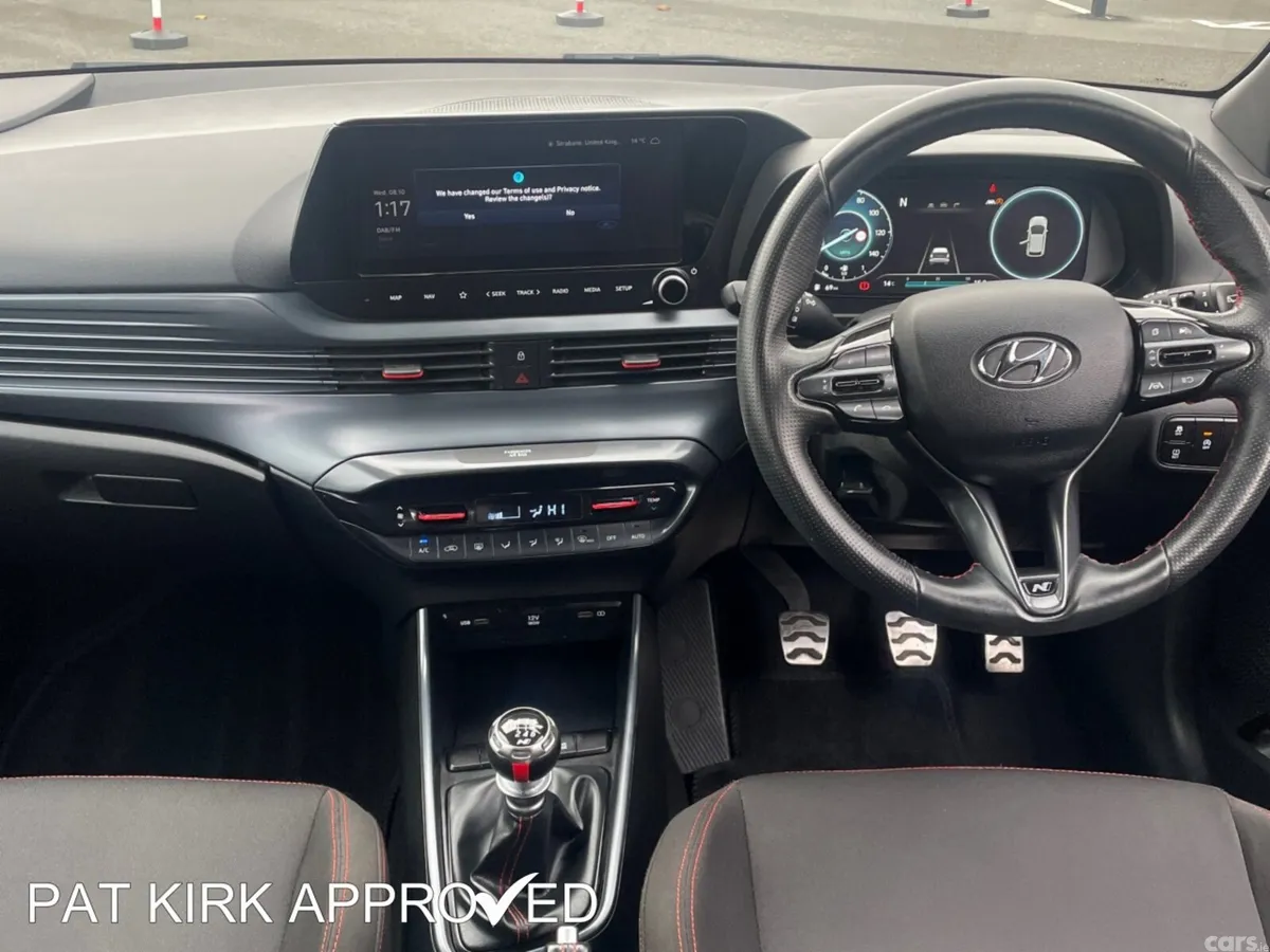 Hyundai i20 Hatchback, Petrol, 2022, Black