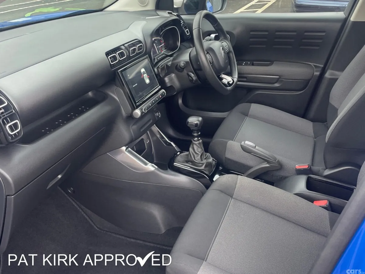 Citroen C3 Aircross Hatchback, Petrol, 2022, Blue