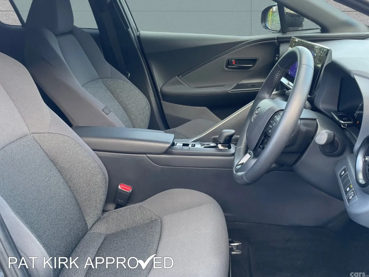Toyota C-HR Hatchback, Petrol Hybrid, 2024, Black