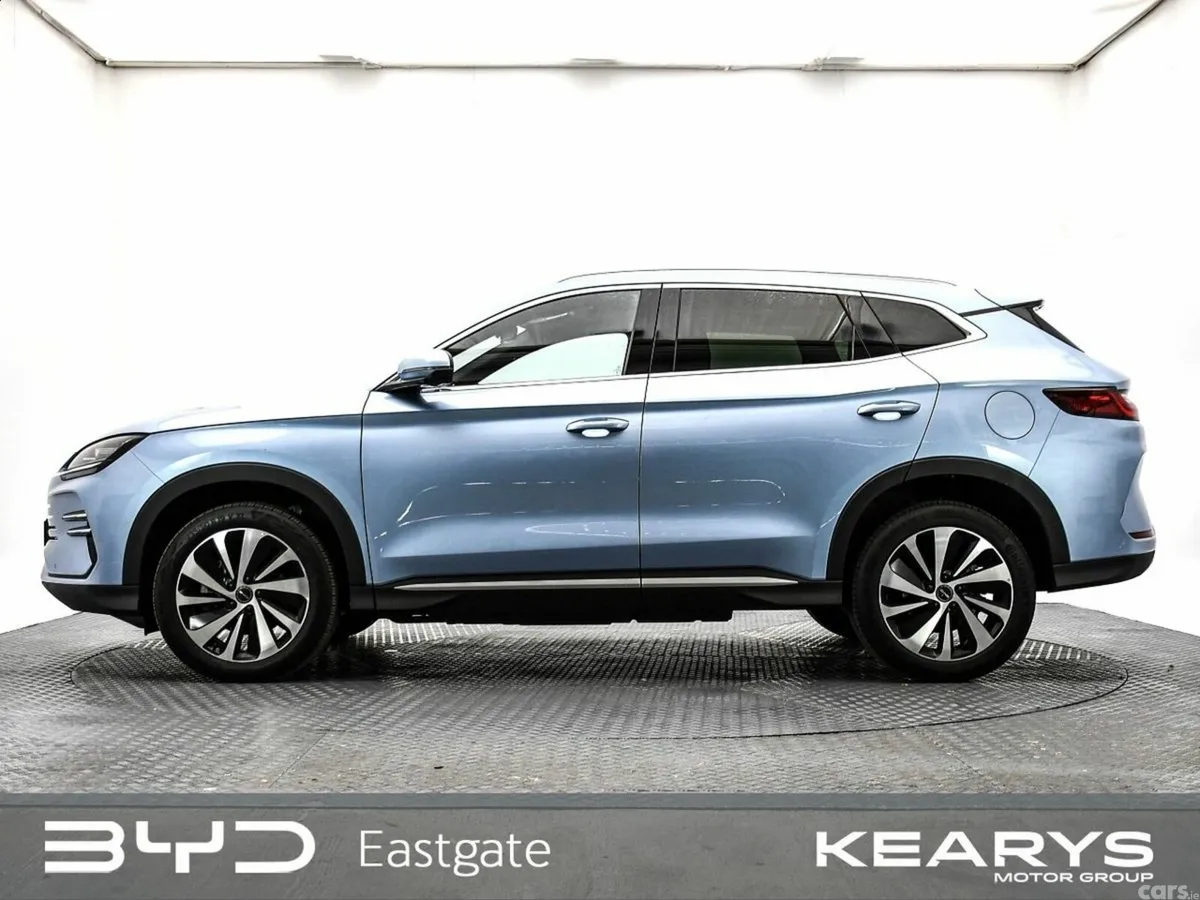 BYD SEAL U SUV, Petrol Plug-in Hybrid, 2027, Blue