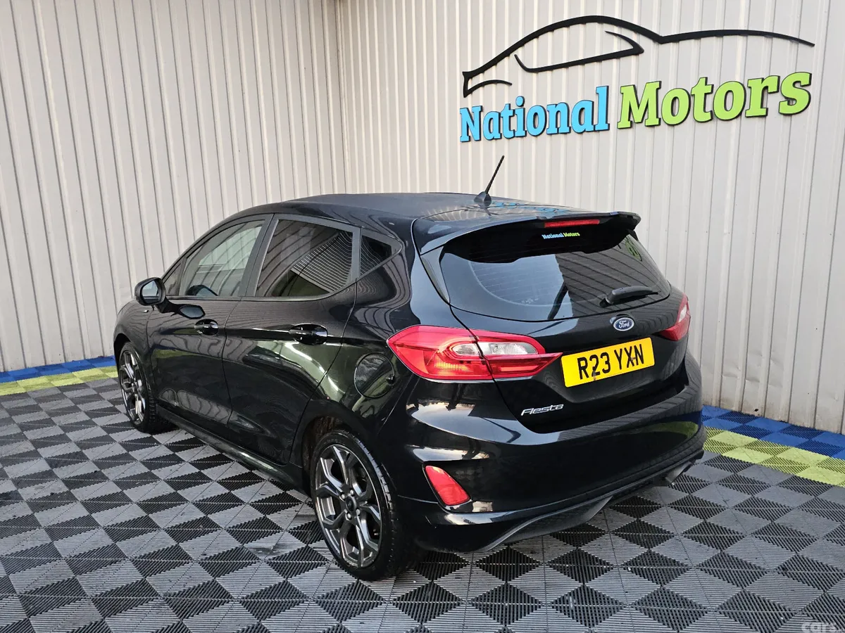 Ford Fiesta Hatchback, Petrol, 2020, Black