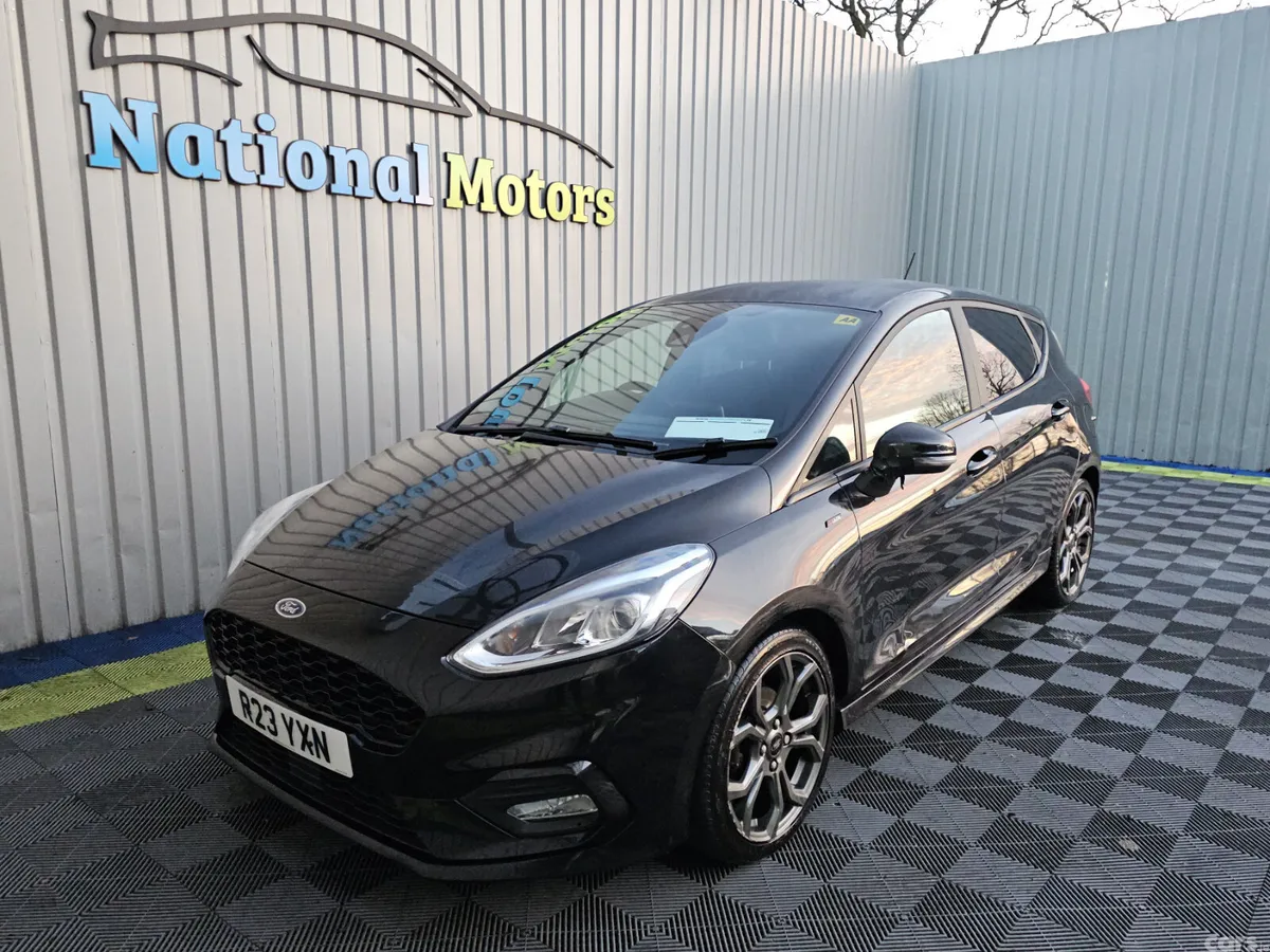 Ford Fiesta Hatchback, Petrol, 2020, Black