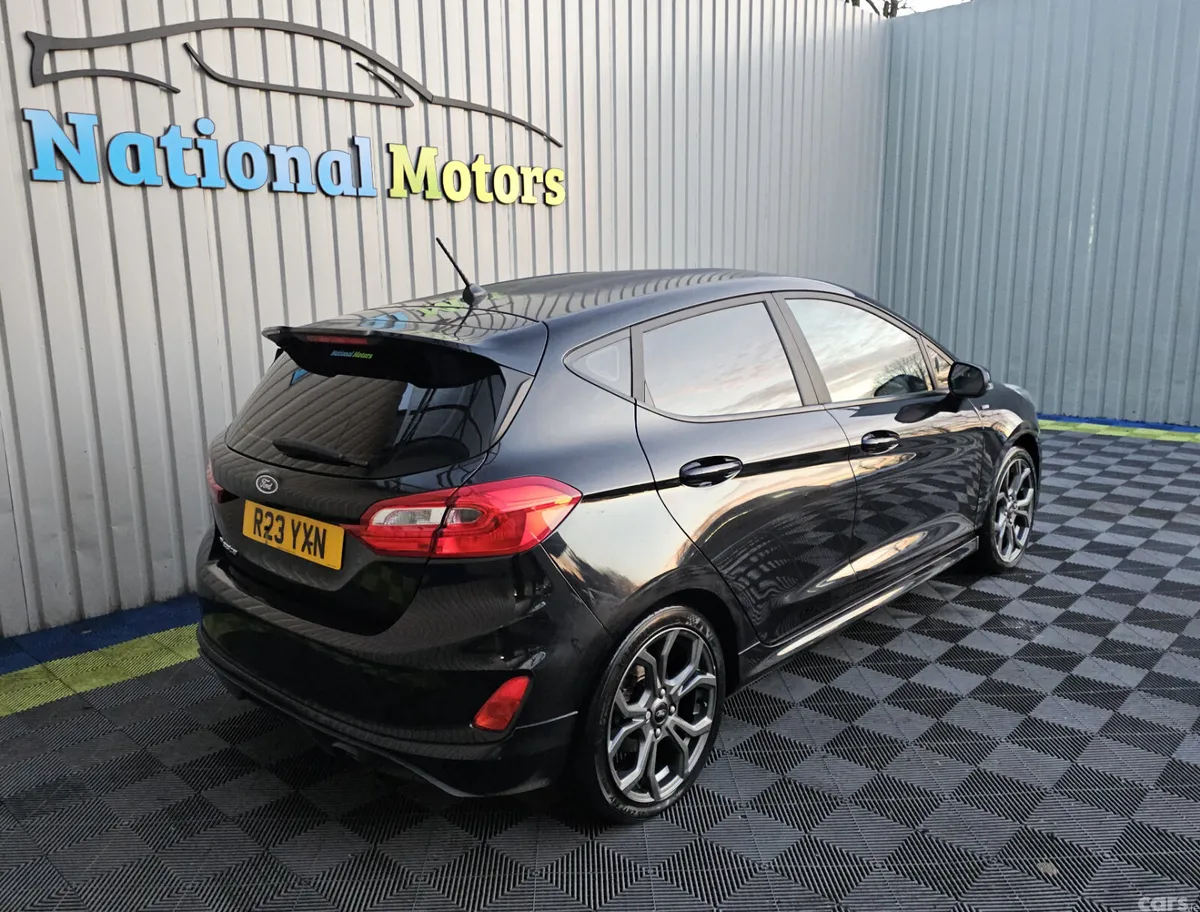 Ford Fiesta Hatchback, Petrol, 2020, Black