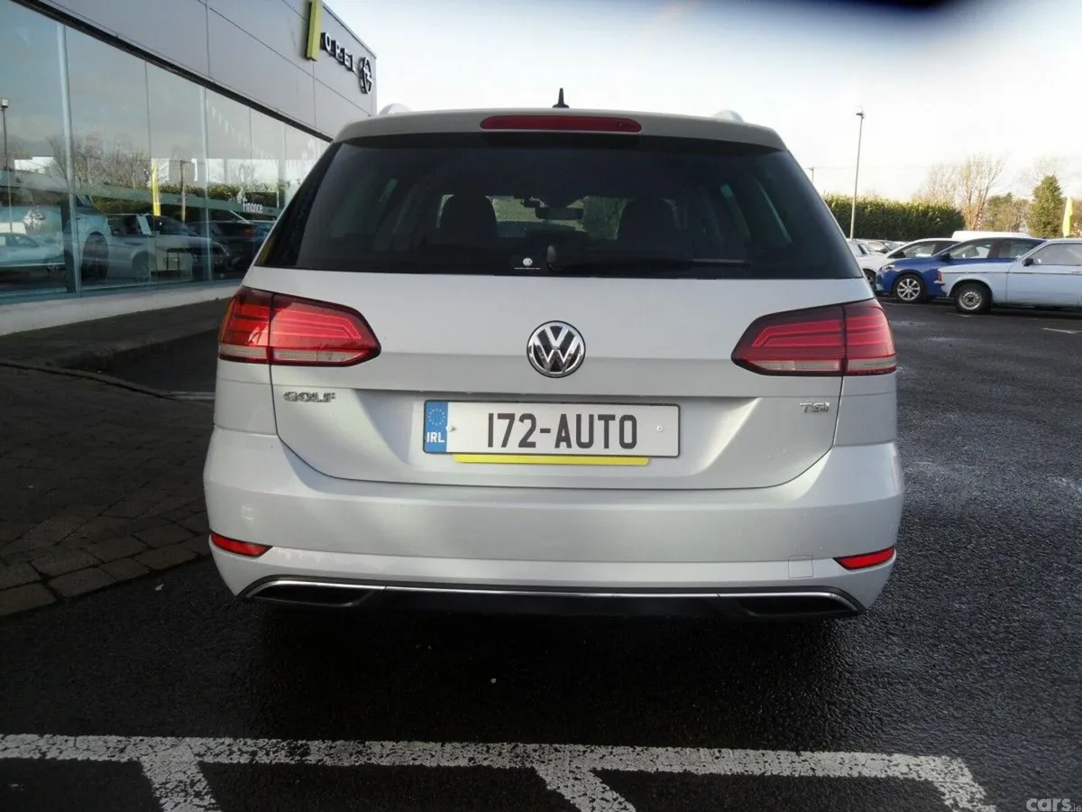 Volkswagen Golf Estate, Petrol, 2017, White