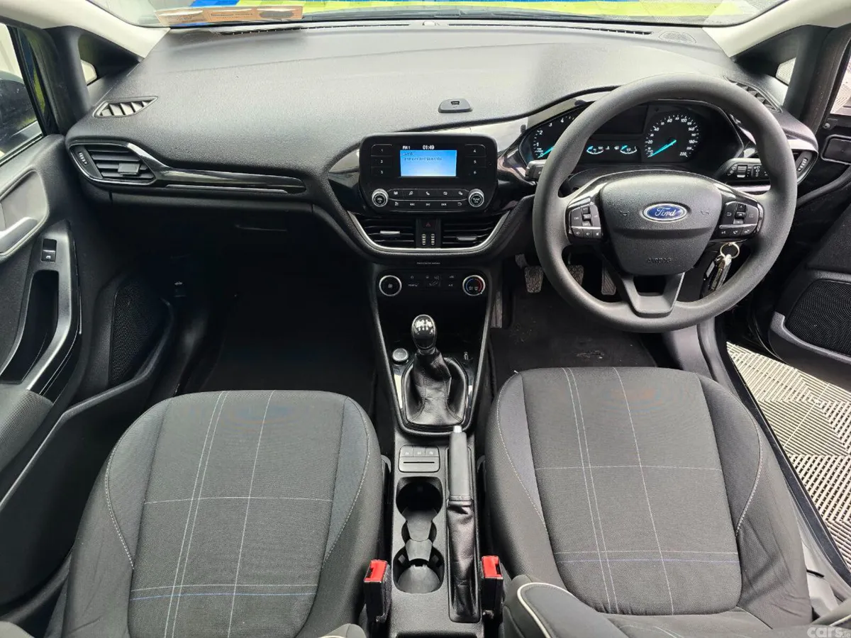 Ford Fiesta Hatchback, Petrol, 2018, Black