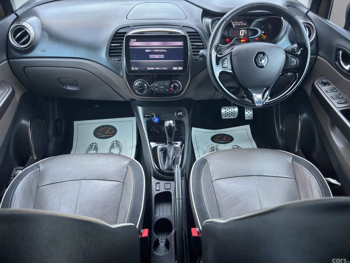 Renault Captur Hatchback, Petrol, 2016, Brown