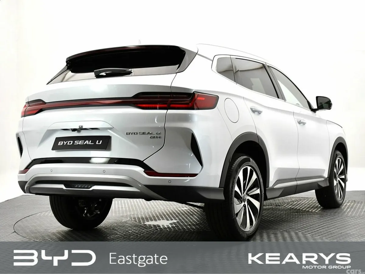 BYD SEAL U SUV, Petrol Plug-in Hybrid, 2027, White