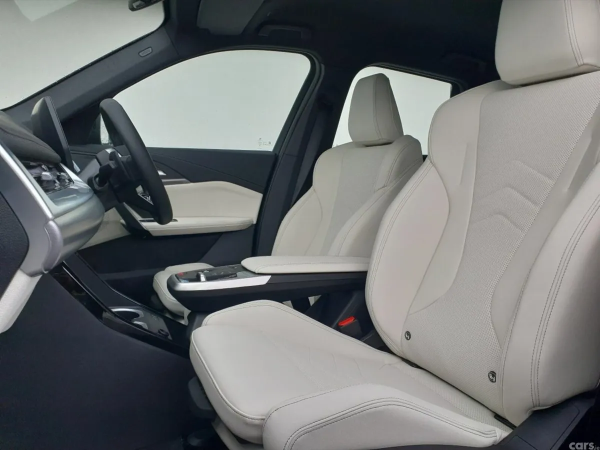 BMW iX1 SUV, Electric, 2026, Black