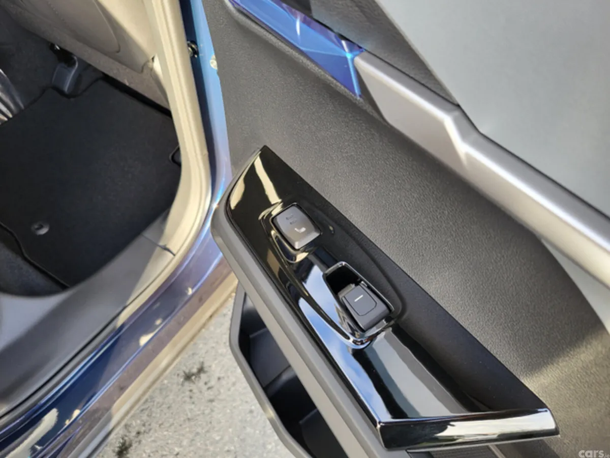 KGM Torres SUV, Petrol Hybrid, 2026, Blue