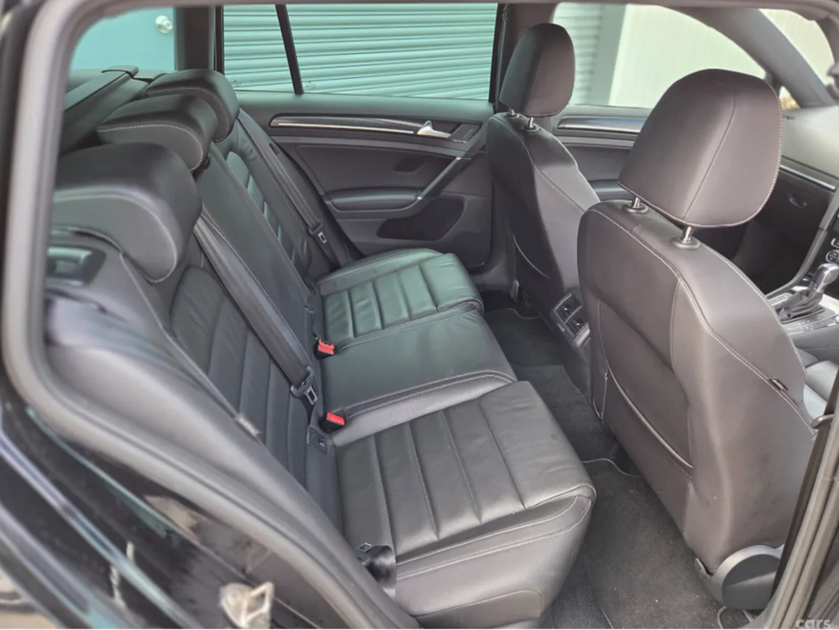 Volkswagen Golf Estate, Petrol, 2015, Black