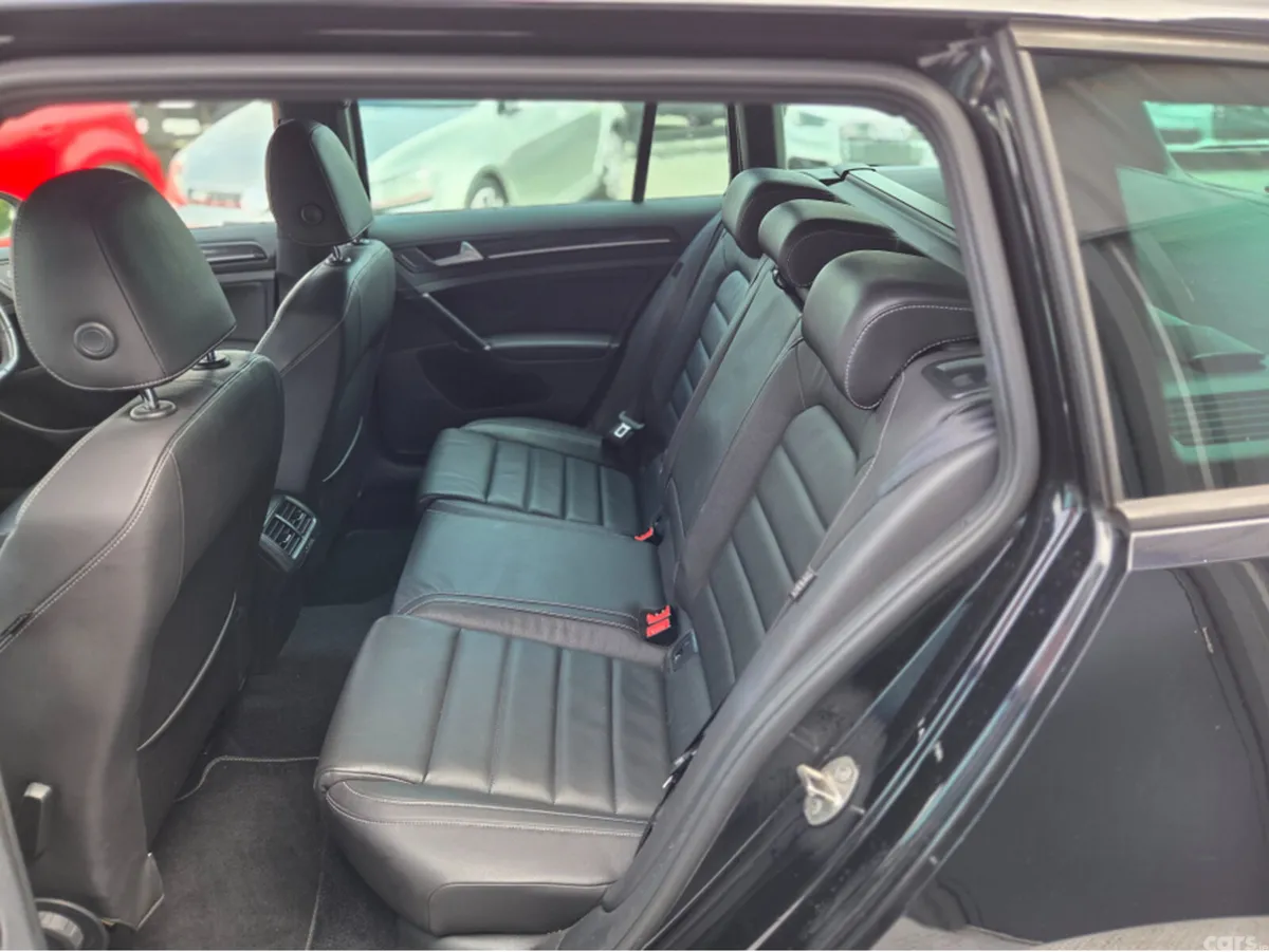 Volkswagen Golf Estate, Petrol, 2015, Black