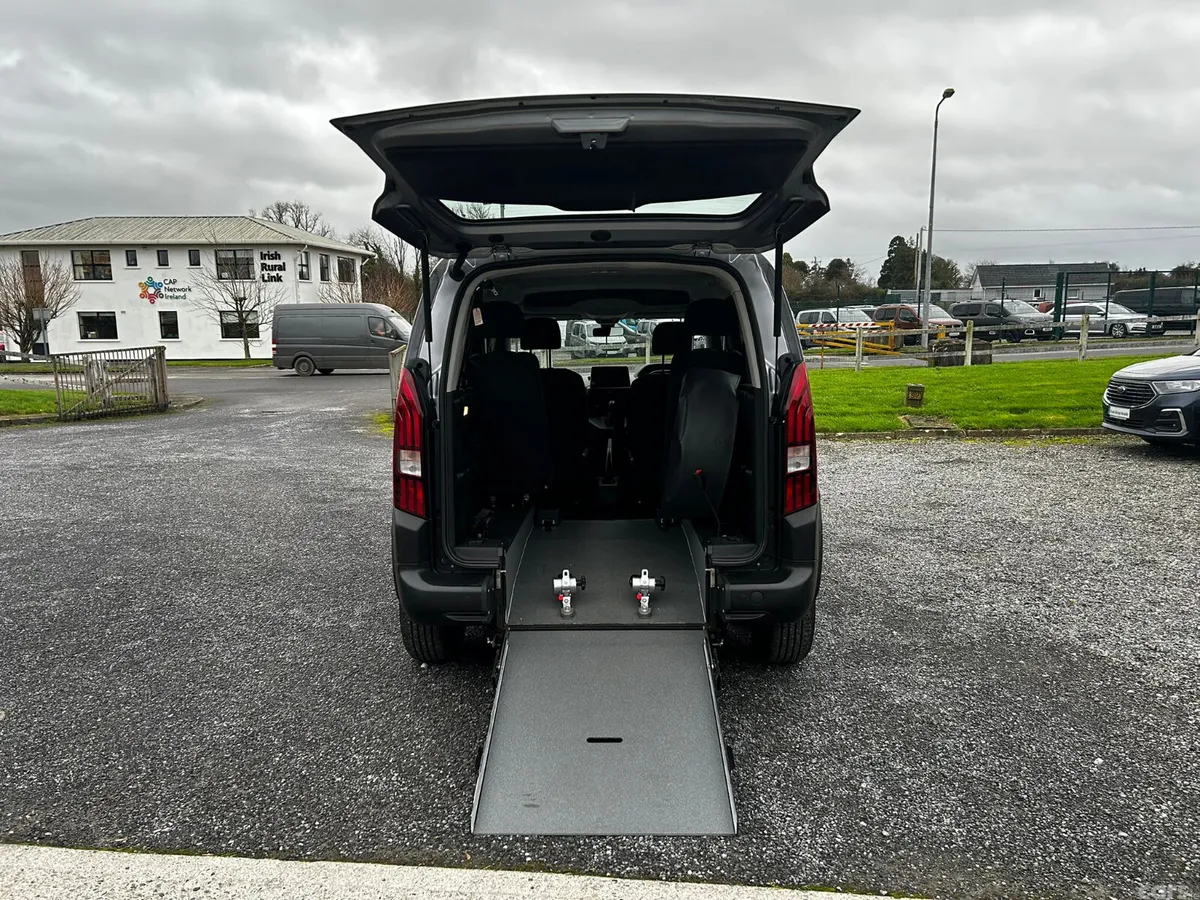 Peugeot Rifter MPV, Diesel, 2020, Grey