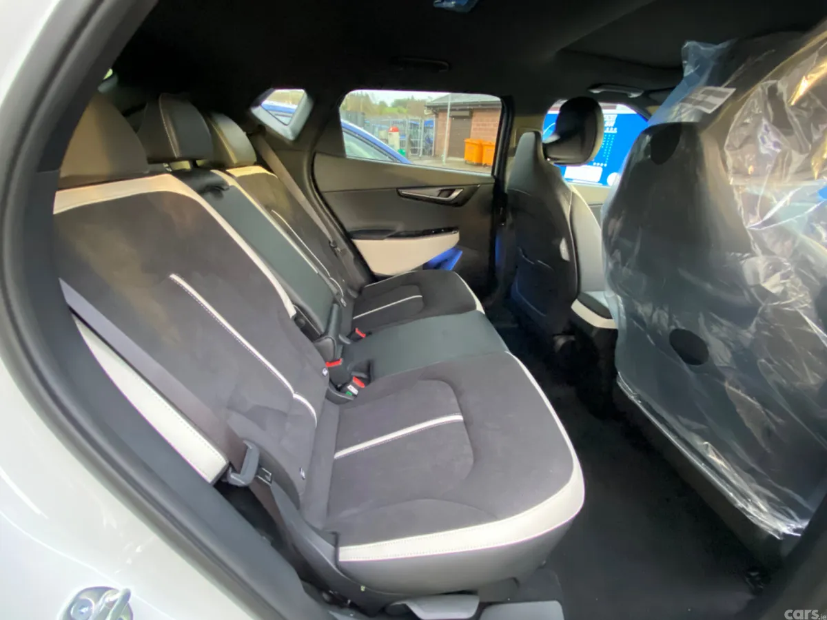 Kia EV6 Estate, Electric, 2026, White